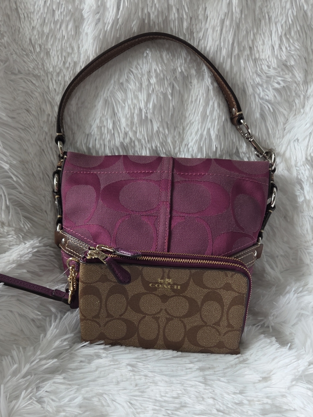 Vintage Coach Carly In Purple/Pink With Matching 2 zip Wallet Wristlet